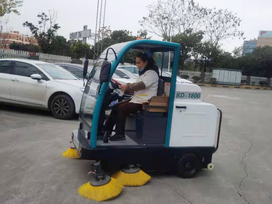 物流園區清掃使用電動麻豆系列色色