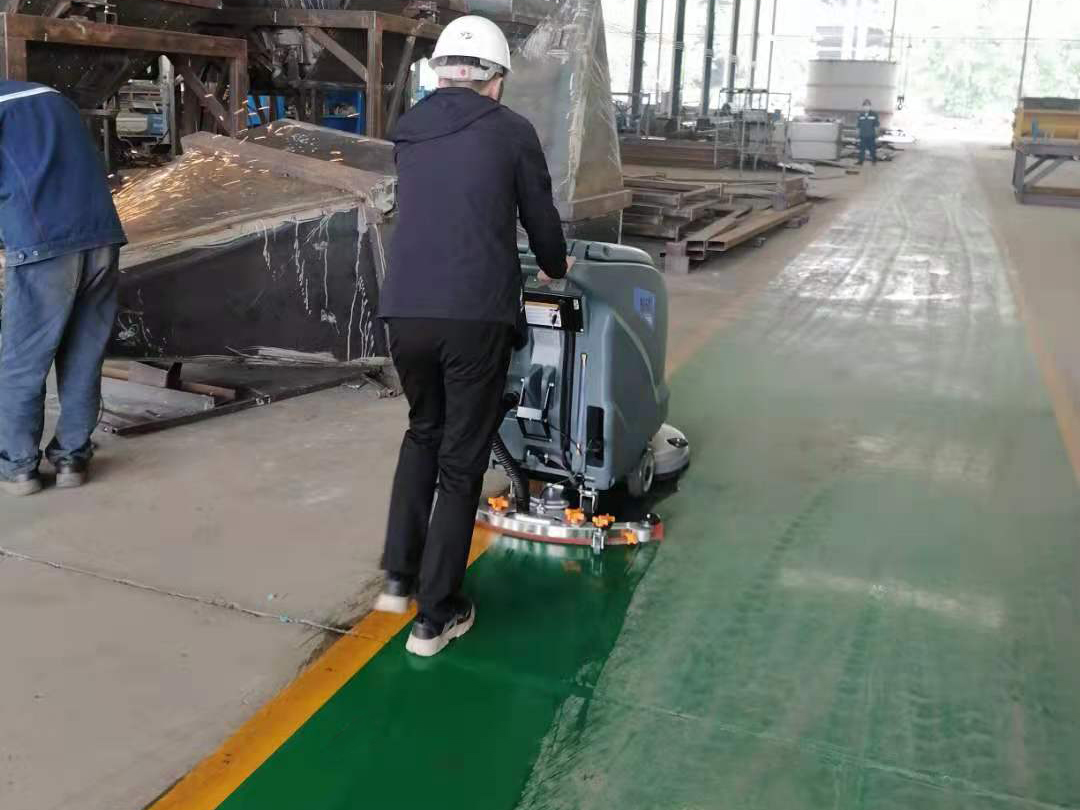 大型工廠車間地麵清潔使用麻豆强奸电影大全