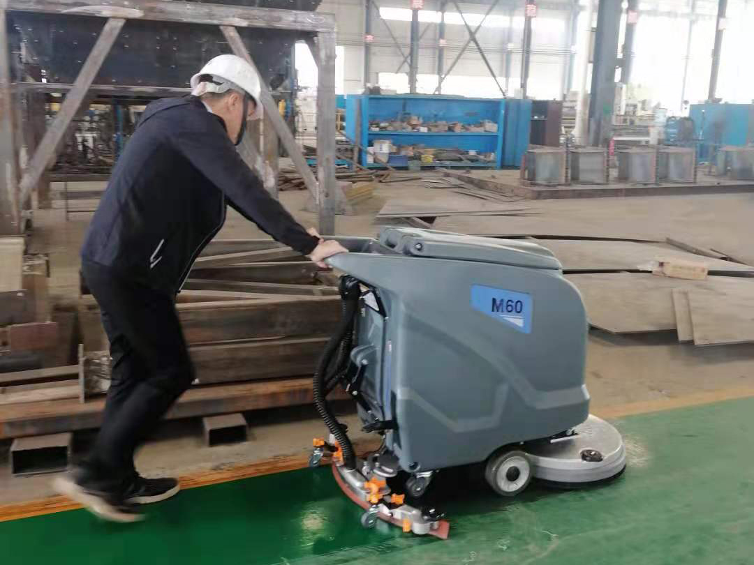 大型工廠車間地麵清潔使用麻豆强奸电影大全