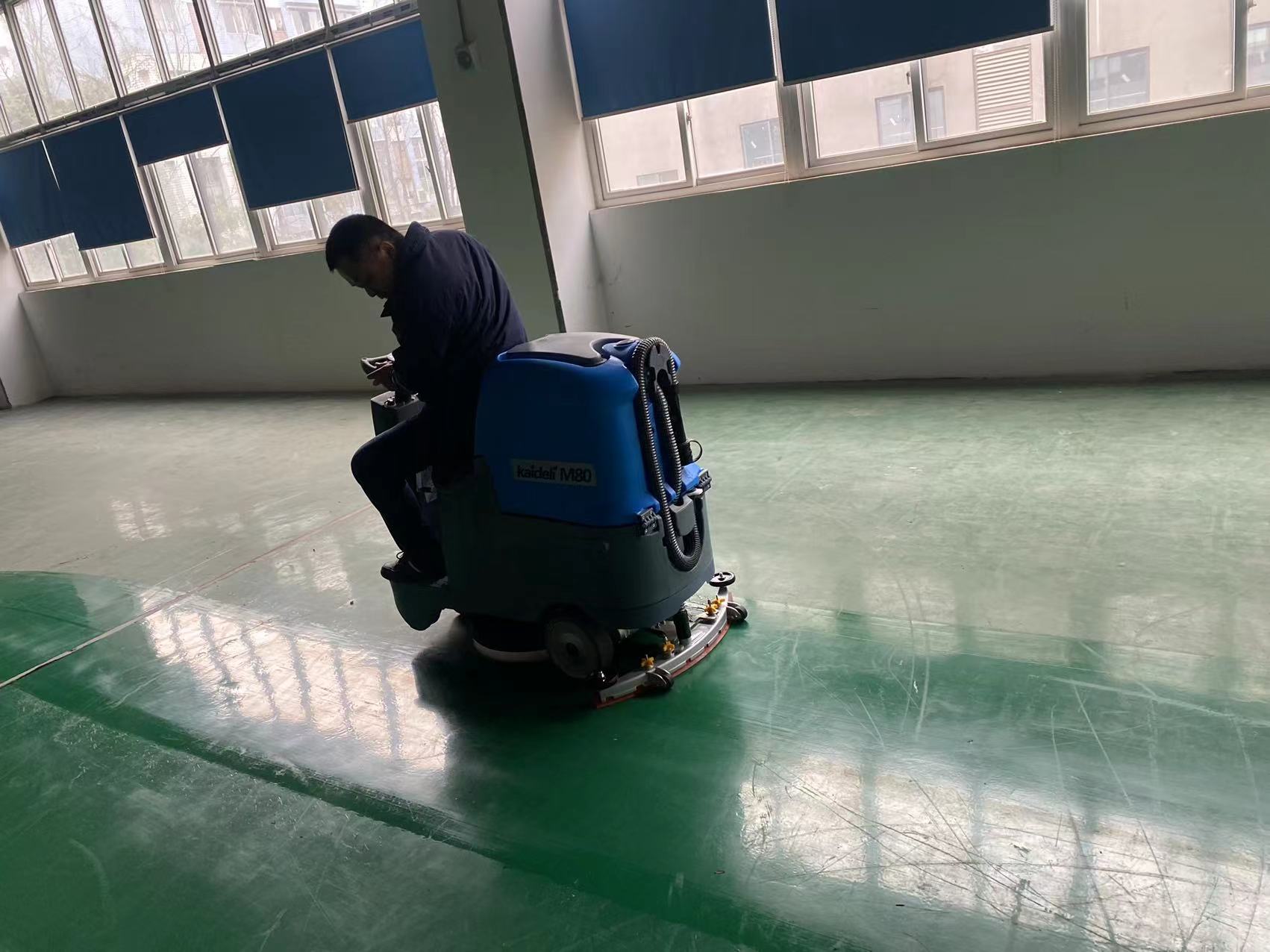 工廠開荒保潔麻豆强奸电影大全